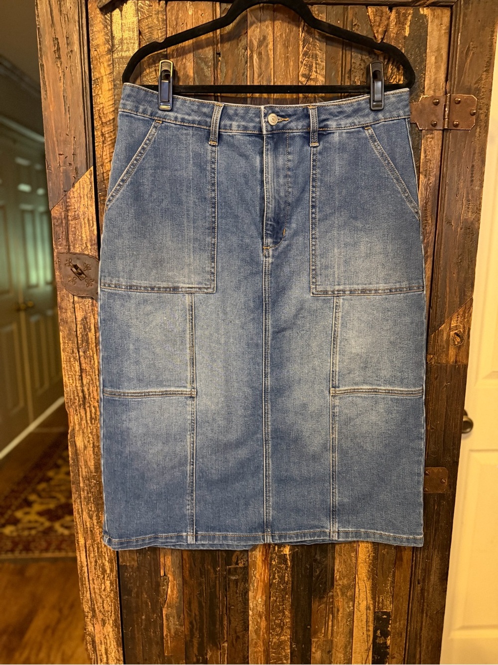 Time and Tru Denim Midi Utility Skirt Women’s 12 Blue Patch Pocket Stretch